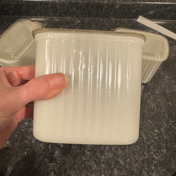 Vintage Hazel Atlas Milk Glass Refrigerator Dishes 1940-50s Plastic Lid Set of 3 - Picture 3 of 7